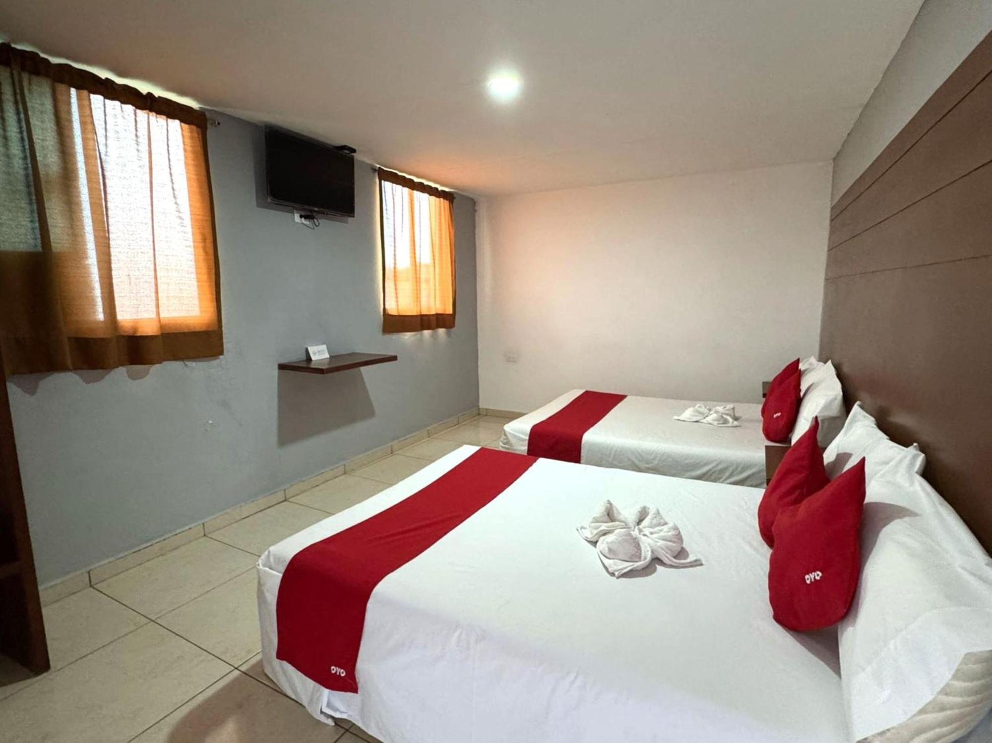 Oyo Hotel Familiar Tollan Cholula Eksteriør bilde