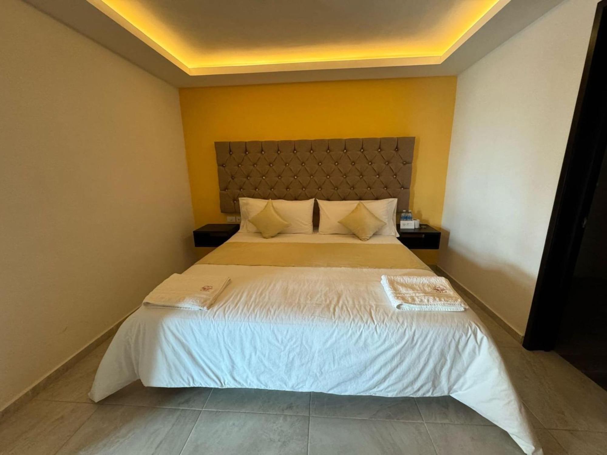 Oyo Hotel Familiar Tollan Cholula Eksteriør bilde