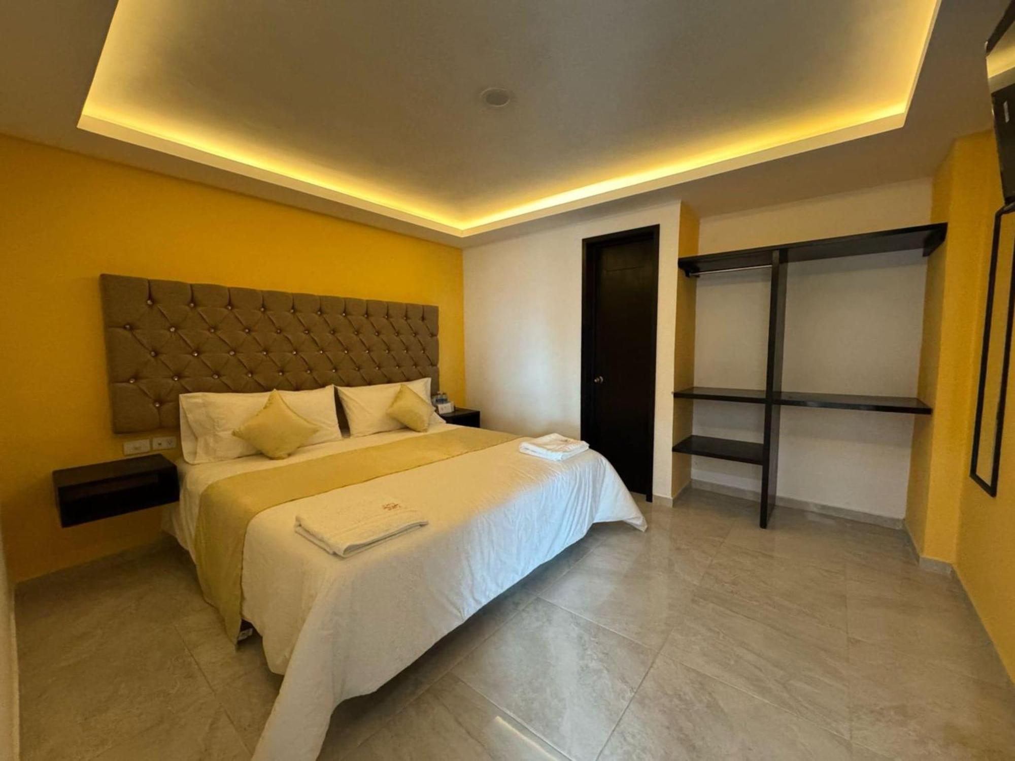 Oyo Hotel Familiar Tollan Cholula Eksteriør bilde